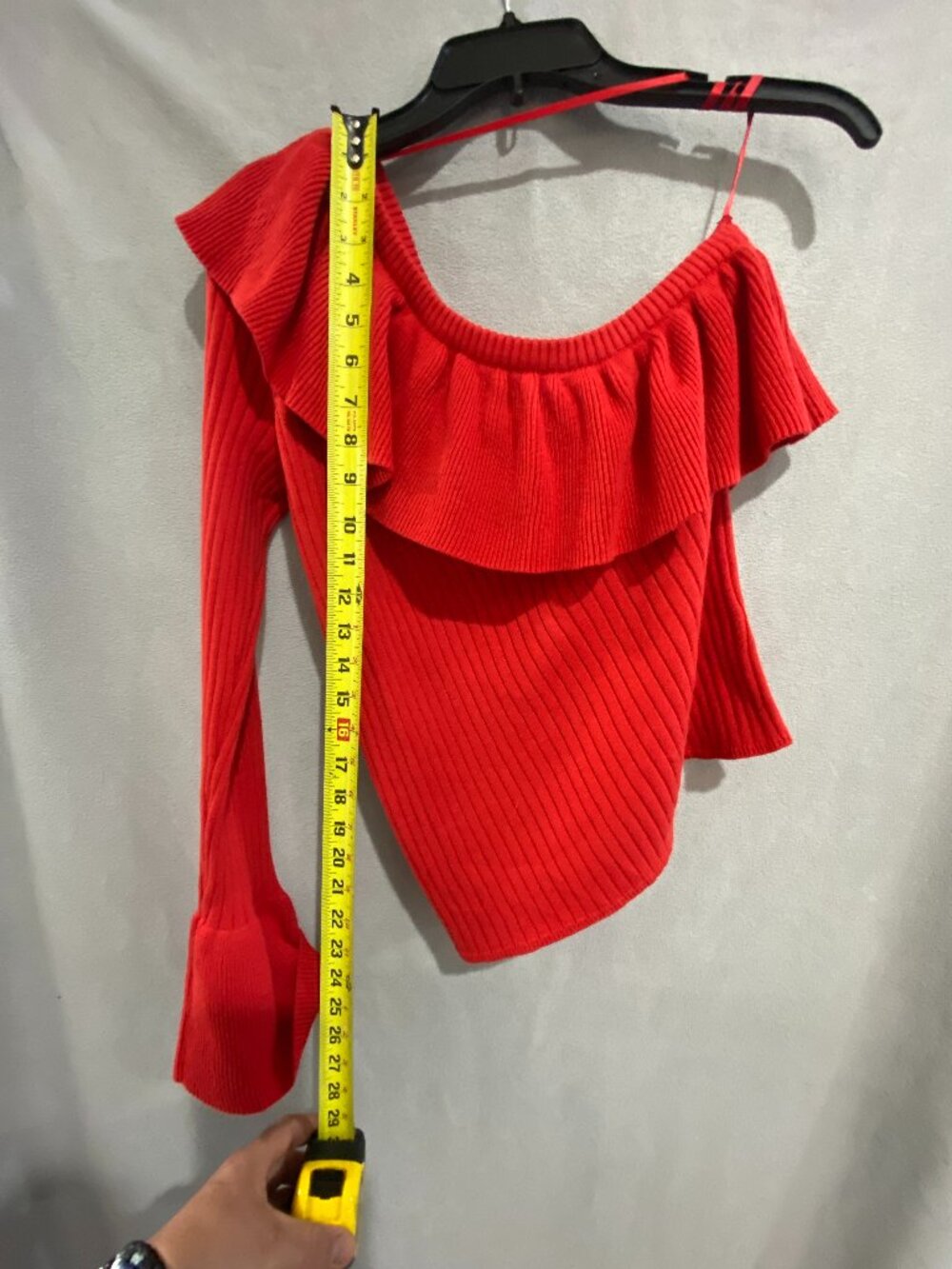 Rebecca Minkoff Dena Red Tiered Cold Shoulder Ruffle Knit Top Size M